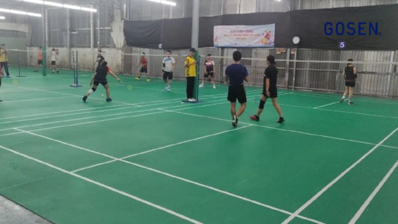 sân cầu lông Thiên Thạch