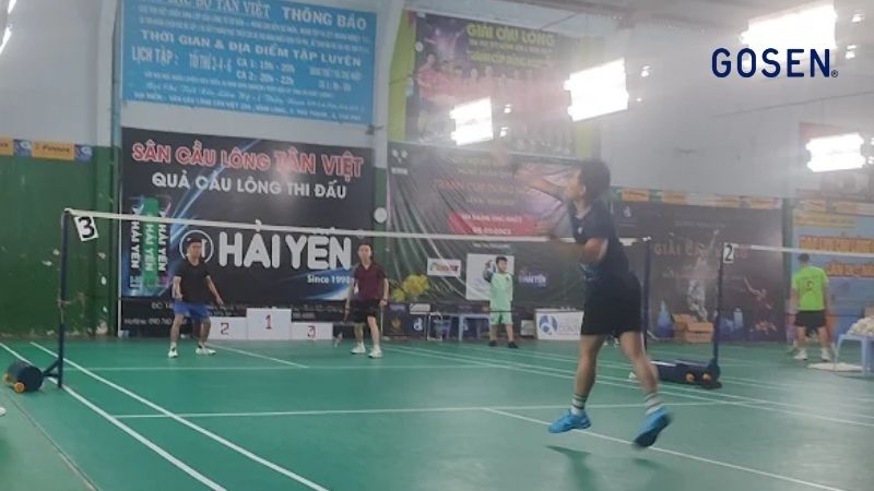 Sân cầu lông Tân Việt