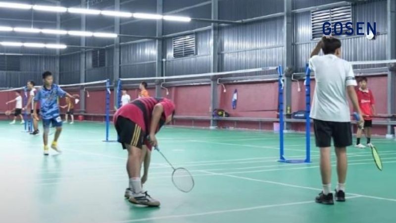 Sân cầu lông Hiển Hoa