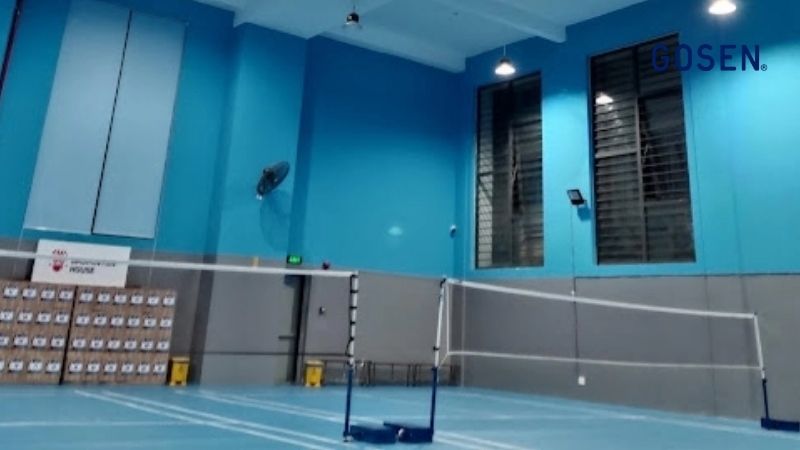 Sân cầu lông Lý Phong