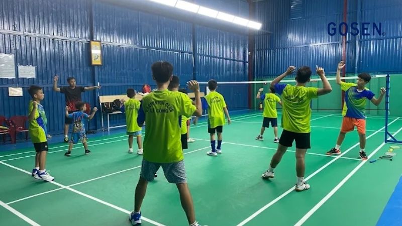 sân cầu lông Lê Công