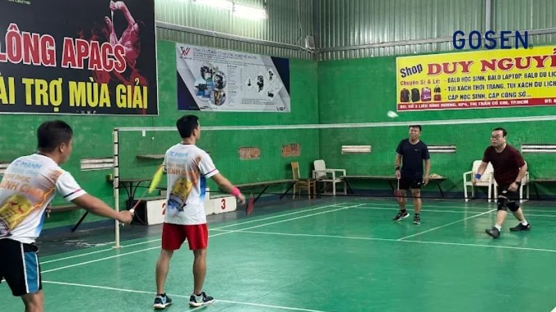 Sân cầu lông Khúc Thụy Du