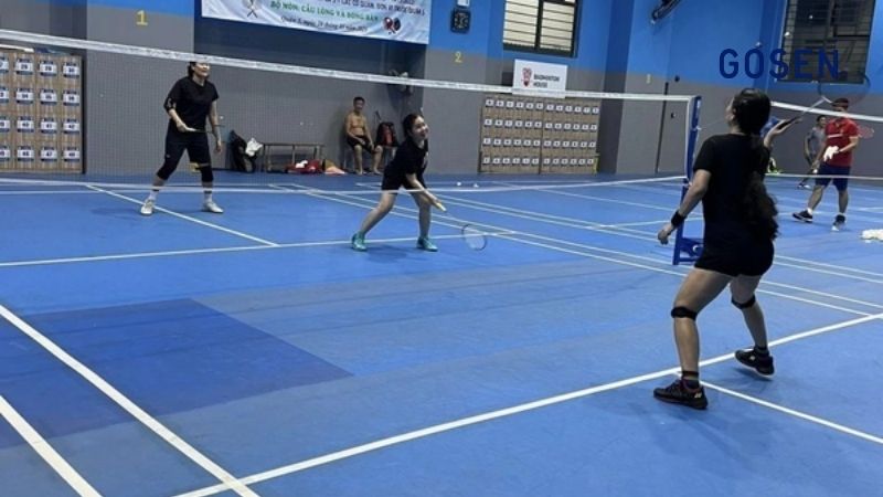 Sân cầu lông Lý Phong