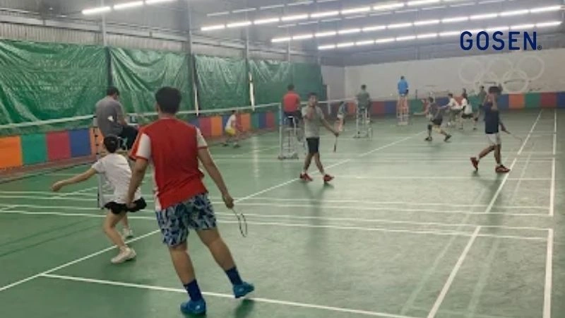 Sân Cầu Lông Hồng Giang