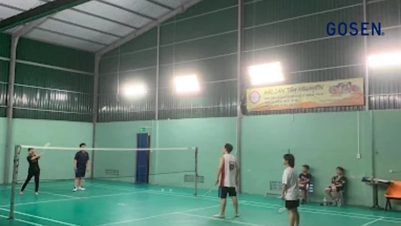 Sân cầu lông Hồng Linh