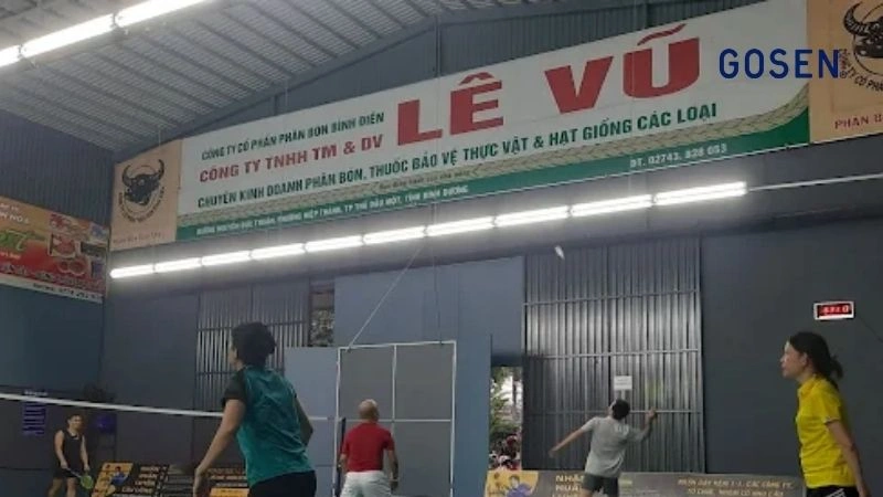 sân cầu lông Lê Vũ