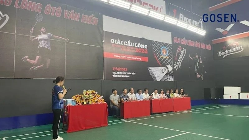 Sân cầu lông Ô Tô Văn Hiền