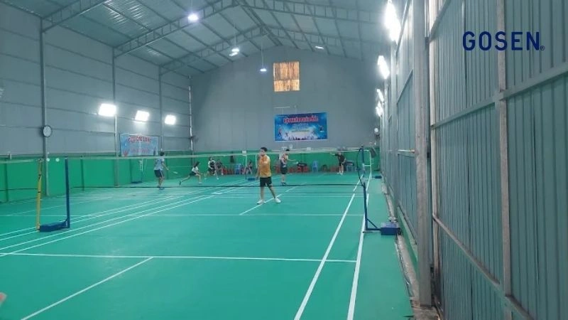 Sân cầu lông Đông Hòa